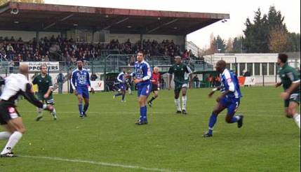 St Leu - Red Star