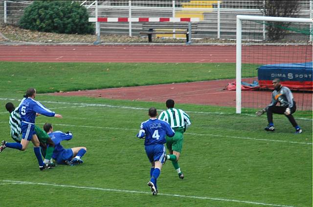 Versailles - Red Star