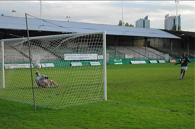 RED STAR FC 93 - FLEURY-MEROGIS