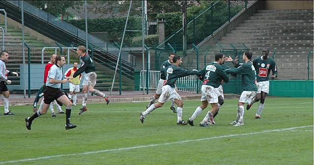 RED STAR FC 93 - FLEURY-MEROGIS