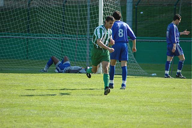 Red Star - Versailles