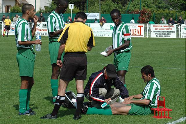 Le M&eacute;e Sports - Red Star