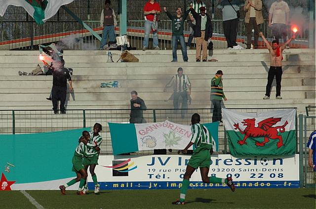 St Leu - Red Star