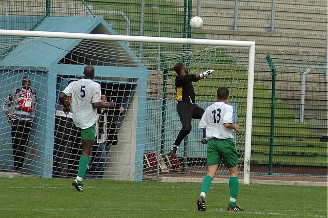 Red Star - Lusitanos