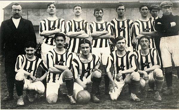 Lquipe du Red Star, en 1913