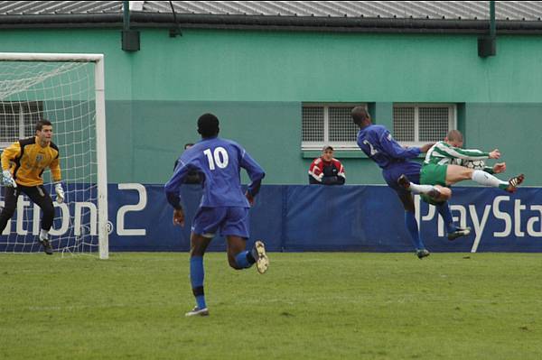 Sur cette action, Grgory Lefort va obtenir un penalty en sa faveur