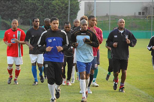 Mickal Marquet, auteur dun gros match en DHR dimanche pour sa rentre, en tte du groupe avec Badougou Sambague, de retour dans le groupe de CFA, aprs une blessure