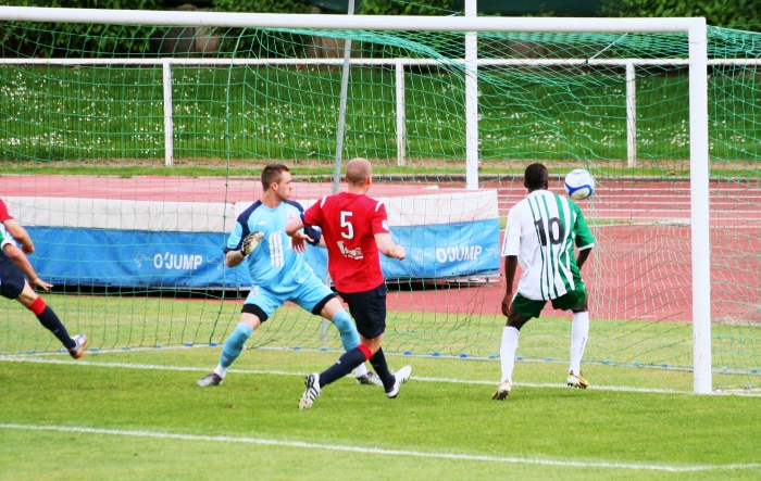 Meguy Ngam scores Red Stars' vital winner at Lille