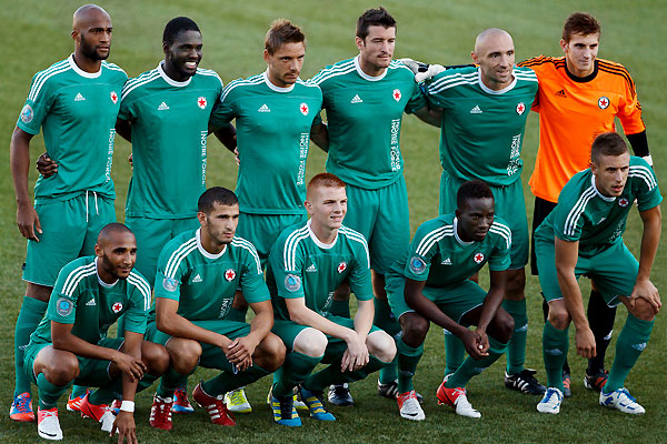 Les vainqueurs dAmiens, au match aller  Jacques Martin