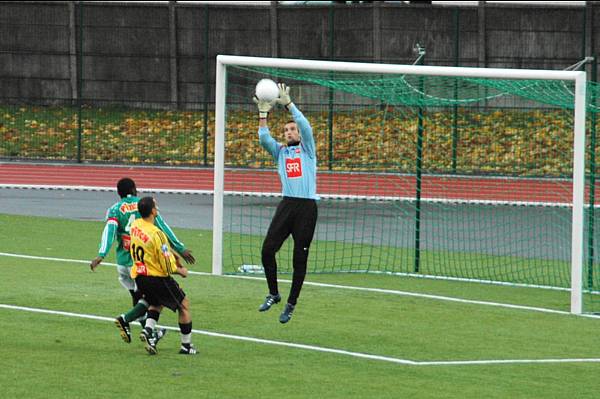 Xavier Pinoteau, en Coupe de France, face  Noisy-le-Sec, en 2008 (c) Grard Valck