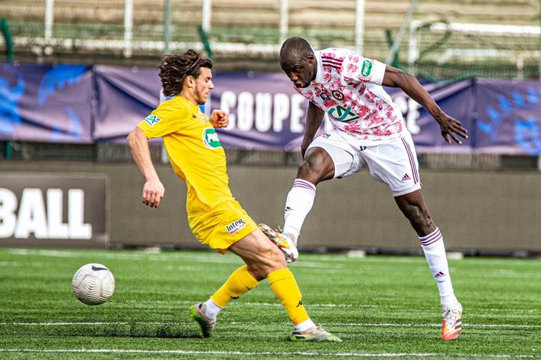 Après Quevilly-Rouen, le Red Star espère sortir Lens © Laptiste