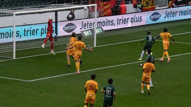 L’égalisation du Red Star par Kémo Cissé © Gérard Valck