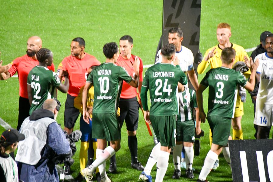 RED STAR - TROYES