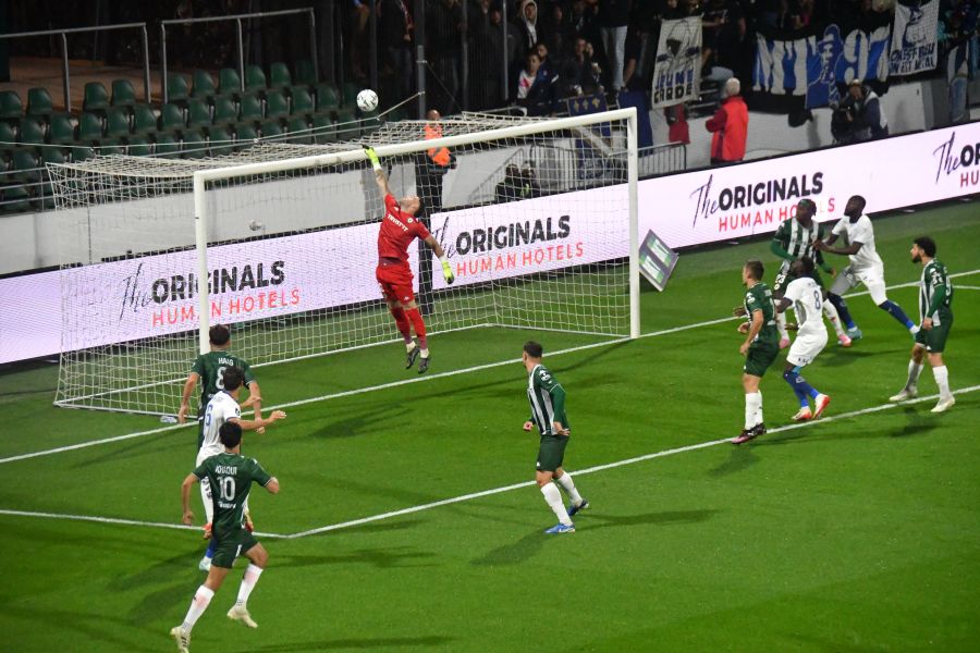 RED STAR - TROYES
